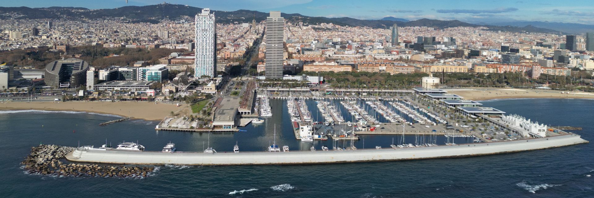 Port Olímpic - Obert a Barcelona