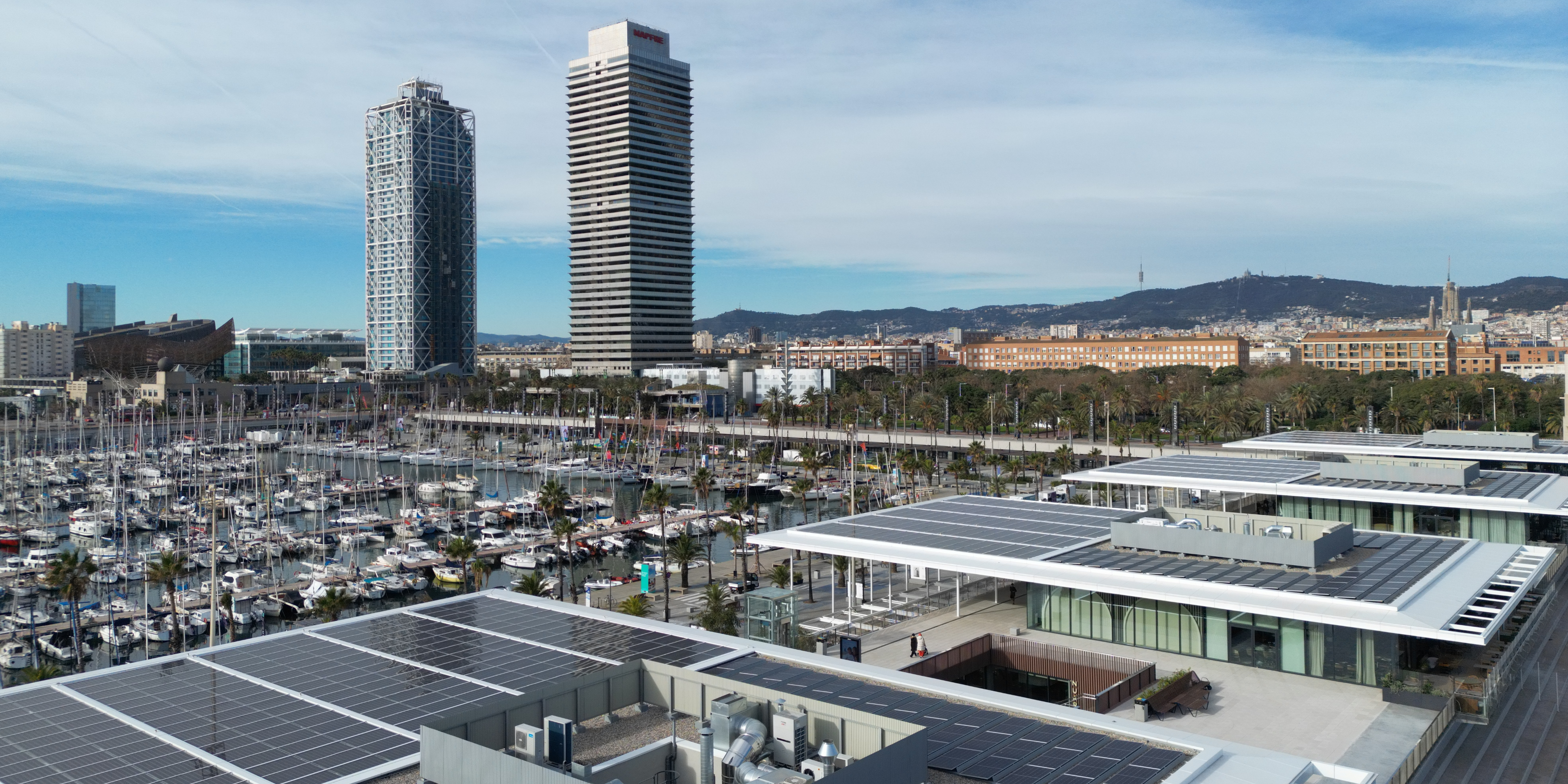 El Port Olímpic avanza en la apuesta por devenir un referente en náutica sostenible y gestión ambiental