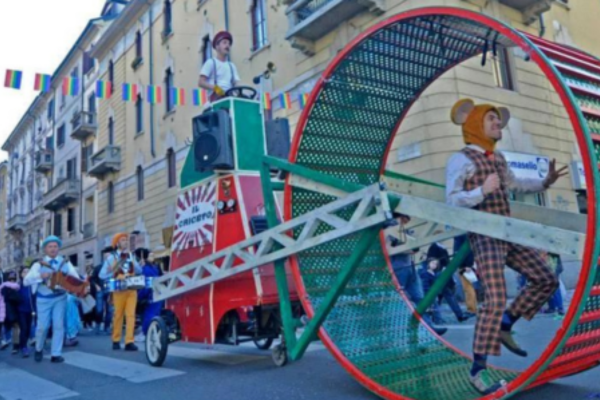 Il Criceto: Espectacle itinerant